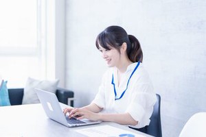 <土日なし>で家族時間も大充実できます◎
主婦(夫)さんも安心の職場です！
※画像はイメージ