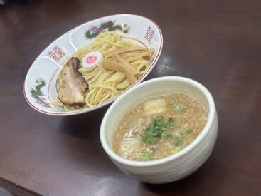 つけ麺もあるんですよ！
まかないの時に是非！