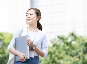 ＼未経験歓迎！／
「人と話すのが好き」「しっかり稼ぎたい」
という方にピッタリのお仕事です★
履歴書不要で応募ラクラク♪