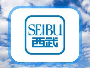 30～50代の幅広い年代が活躍中！
未経験・久々のお仕事復帰も
しっかりサポートします！