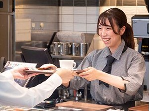 学生さんに親切なCafe♪
「講義・サークル」…忙しい学生さんが楽しく両立できるようシフト面でもしっかりフォローします◎