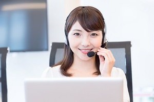 ご契約済みの法人の方からのお問い合わせの対応です！
相談しながら業務が出来る環境です♪
※写真はイメージです。