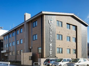 ＼スキマ時間を有効活用／
高時給だから効率よく稼げる！
昇給/社保完備/正社員登用
…大手ならではの高待遇◎