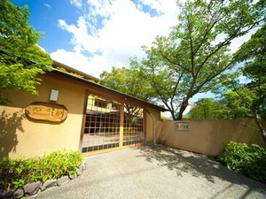 <未経験OK>
スタッフ同士、フォローし合いながら働いています♪
分からないことも聞きやすい！