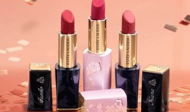 コスメブランド
ESTEE LAUDER（エスティーローダー）