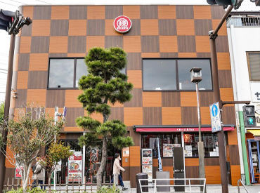 【初めて、久しぶりのバイトにも◎】サポート体制ばっちり★人とお話するのが好きな方、飲食バイトに興味のある方大歓迎！