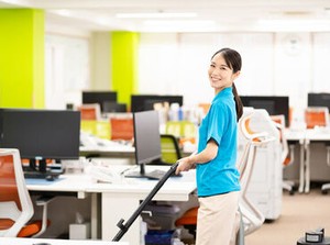 働きやすさはもちろん、待遇もバツグン♪
◆交通費支給
◆未経験も時給1500円~
◆個人ロッカー完備　etc...
※イメージ画像