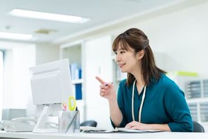 製造会社での営業事務！
制服があるので、
毎朝のコーディネートに
悩むことが無くなるかも★
※画像はイメージ