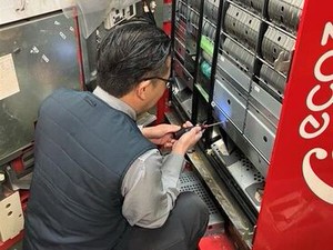 【未経験者歓迎★】
嬉しい土日休み！
工具の使い方からレクチャー♪
機械いじりが好きな方にオススメ★