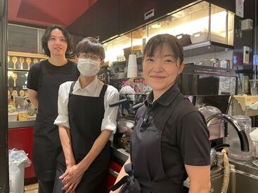 ＼NEW STAFF 募集／
「稼ぎながらプライベートも大切にしたい」
「将来のことも考えたい」
そんな方、大歓迎★
*正社員登用あり