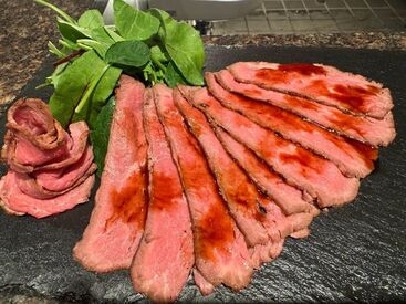 ＼オススメポイント♪／
▶駅徒歩1分以内
▶日替わりまかない無料
▶月収20万円以上も稼げる♪