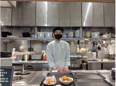 語学スキルはなくても問題なし♪
もちろん語学スキルを活かして
働きたい方も大歓迎◎