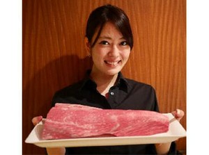 ■飲食バイトデビューOK■
先輩が丁寧にお教えします♪
各界の著名人も多数来店☆
お客様との対話で接客スキルが磨けます◎