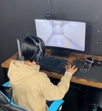 「自分で音楽をつくってみたい」
「編集をイチからやってみたい」
これらのサポートをお願いします★