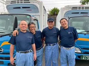 配送先や件数が決まっているので、
時間に追われる心配もありません！
落ち着いて、安全運転でお仕事できますよ♪