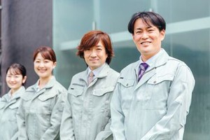 ＜友達との応募も大歓迎◎＞
お仕事はシンプルなものばかり！スグに慣れますよ◎
幅広い世代の方が活躍中♪♪
※写真はイメージ