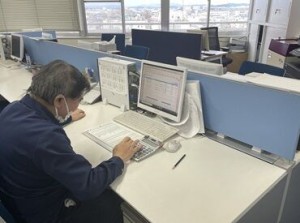 事務というより、軽作業のイメージ？！
数字をまとめるなど、とっても簡単なパソコン作業です◎
事務経験の無い方でも問題ナシ♪