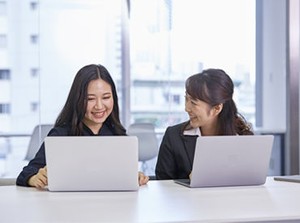 選べる登録方法♪
来社登録/出張登録/WEB面接etc…働き方だけじゃなく、
登録だって自分に合ったもので★