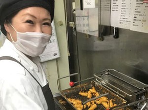 ≪未経験スタートのSTAFF多数！≫
お仕事をはじめたばかりの
とても不安な気持ちがわかるから…
丁寧に、ゆっくりお教えします♪