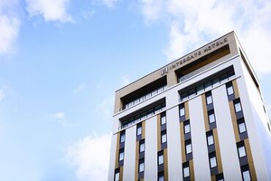 ＼未経験さん歓迎／
明るく元気な対応ができれば
経験やマナーに自信がなくてもOK★
働きながら一緒に身につけましょう♪