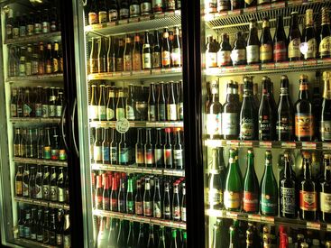 既存店は20～40代の飲食が大好きなスタッフが♪カジュアルで気さくな雰囲気が自慢◎リラックスしてスタートできますよ★