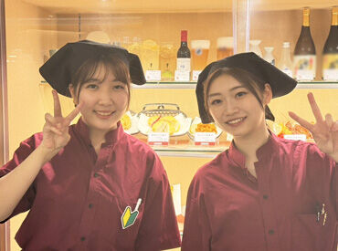 ＜NAMBAなんなん店＞
スタート時はしっかりサポートします◎
全席スマホオーダーだから、過度な接客は必要ありません♪