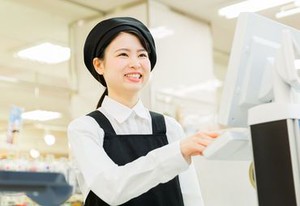 食べることが好きな方
珍しい商品に興味がある方にはピッタリのお仕事！
働きながら自然と全国の名物グルメの知識が身につく♪
