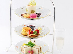 お洒落なカフェバイトを始めたい！
新しいことにチャレンジしたい!！
⇒簡単だから未経験も始めやすい♪
友達と一緒に応募もOK◎