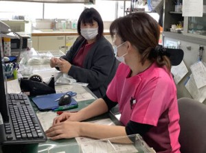 車通勤OKです！
JR新三田、相野駅より送迎バスあり★
神戸市北区、三田、篠山から通うスタッフ活躍中！