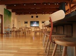 【午前スタート】or【午後スタート】
で固定シフトもOK◎
生活にフィットした時間帯で働けますよ！
