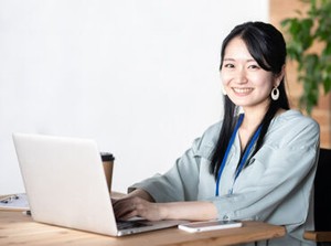 ＼大手メーカーグループ会社での事務のお仕事です！／
安定勤務がしたい方、必見！
平日のみ＆夕方には退勤♪
※画像はイメージ