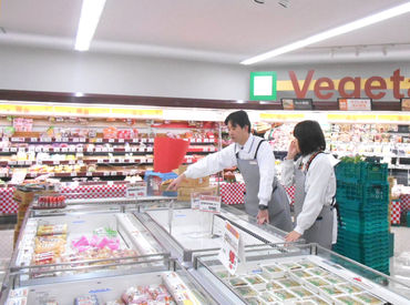 加工食品コーナー！
《13：00～17：00》採用中！
≪全店≫≪全商品≫に使える社割あり♪
スタッフから好評◎