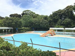 子どもたちが安全に楽しめるよう、見回りをお任せ♪
お仕事は丁寧に教えるので、未経験でも安心です◎