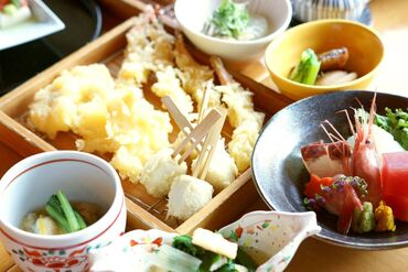 スグ近くの姉妹館「風風の湯」をいつでも無料利用OK！
仕事終わりに温泉やサウナに入って
疲れを吹っ飛ばせます◎