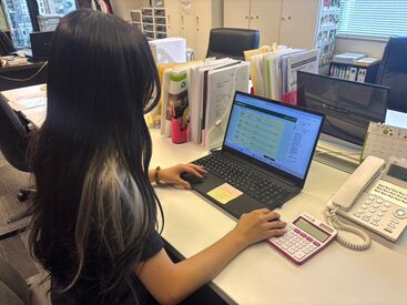 社長+スタッフ4名の少数精鋭！
必ずサポートしてくれる人がいます♪
社長は…月1回、ランチに連れて行ってくれるほど優しい＊