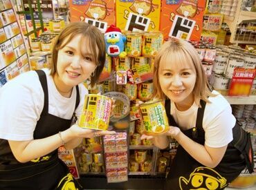 「売り場作りって難しそう…」
そんなことは一切ありません！
先輩スタッフが、売り場作りの秘訣をしっかり伝授します(笑)