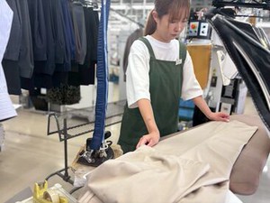 ≪女性スタッフ、多数活躍中≫
お昼休憩中もわきあいあいとした雰囲気♪
子育ての話をしたりも★
