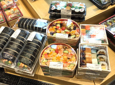 美味しい商品がいっぱい♪
百貨店なので、お仕事終わりにお買い物もできます◎
嬉しい社割あり！