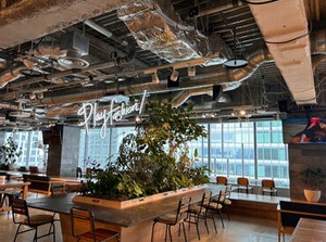 コーヒーを楽しみながら会議をすることも♪
CAFEサービスで社員さんに癒しと仕事がしやすい空間を提供しています◎