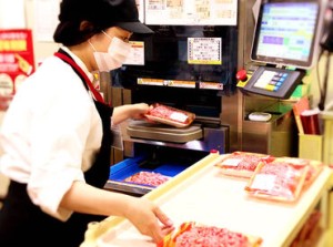 ＼イオンタウン内の精肉専門店／
レジ・接客業務はなし！
「モクモク作業が好き」
「集中して作業したい」
こんな方におススメ！