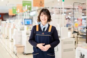 お客様との会話も楽しみながら働ける「おなじみ」のお店★
安心して働ける環境を整えています♪
