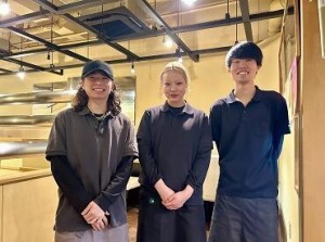 シフトの融通の利きやすさピカイチ★
学校の試験前後や行事ごと、
プライベートの予定など…
シフトの相談お気軽に♪即日もOK！