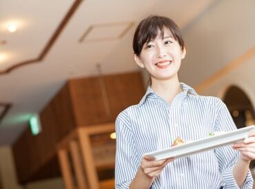 ＼安心のマークイズ内！／
みなとみらい駅直結だから、
雨の日も通勤ラクチン♪*
お洒落な店内も魅力のひとつ★