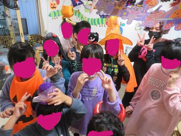 「子どもが好き」 「体を動かして働きたい」 そんな方におすすめ♪はじめは先輩が横について丁寧にフォロー(^^)/未経験さん歓迎