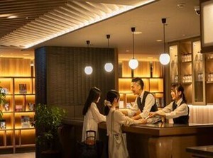 新しく・綺麗なホテルで日常とは違う体験を…！
経験は不要◎