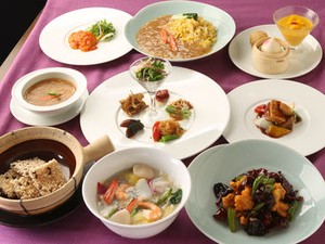 仲間と一緒においしくて楽しいお店を作っていきましょう◎
社割でお好きなメニューがお得に♪