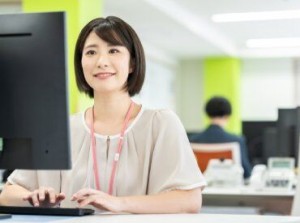 ＼女性スタッフ活躍中／
職場の雰囲気の良さが自慢◎
残業もほぼないので自分の時間を大切にできます♪
※画像はイメージです