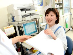 子どもたちに「おいしい」を
届けるやりがいのあるお仕事です。
事務の経験を積めるほか、
食の専門知識を学べるのが魅力です。