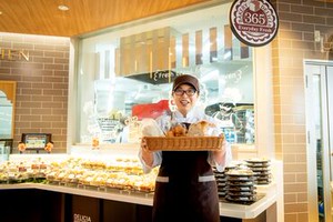 初めてのパートデビューや、
久しぶりのお仕事復帰も大歓迎！
皆さんが活躍できるお仕事です♪