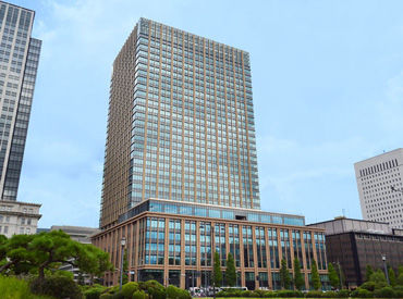 高校生、大学生、主フさん...
どなたでも大歓迎です♪
染髪や髪型は自由でOKです◎